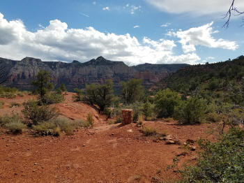 Hog Heaven Trail - Descending - Picture 1