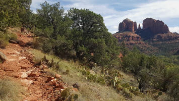 Ridge Trail - Cathedral Rock Picture 1