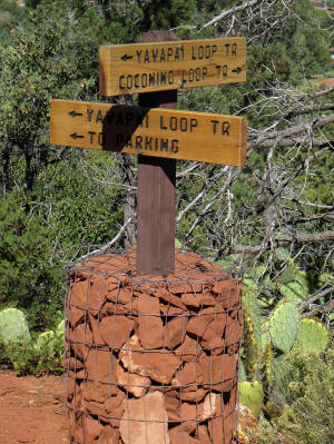 Trailhead Sign Coconino Loop Tral