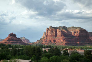 View of the sourthern face of Bell Rock and Courthouse Butte