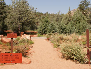 Trailhead of Brins Mesa, Jordan and Cibola Pass Trail
