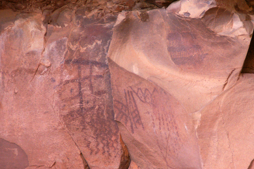 Fifth  Picture of Pictographs at Palatki Heritage Site's Ceremonial Place