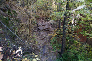 Moderat Climb to End of Trail