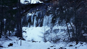 Ice Cliffs